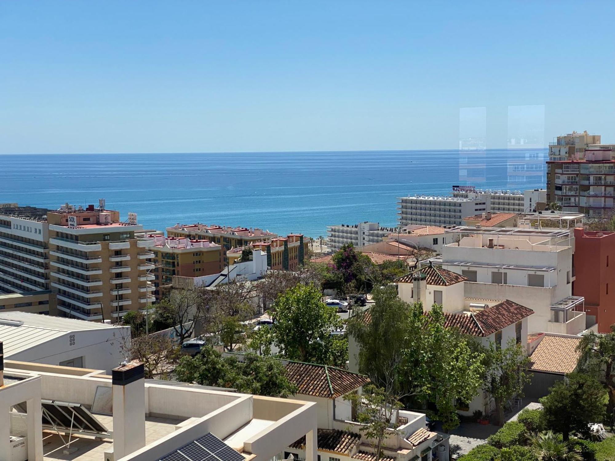 Precioso Apartamento Con Piscina Torremolinos Dış mekan fotoğraf