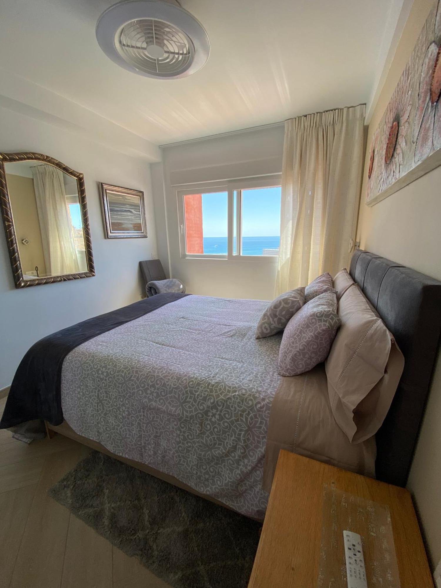 Precioso Apartamento Con Piscina Torremolinos Dış mekan fotoğraf